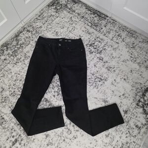 Crown & Ivy Women's Classic Black Skinny Jeans